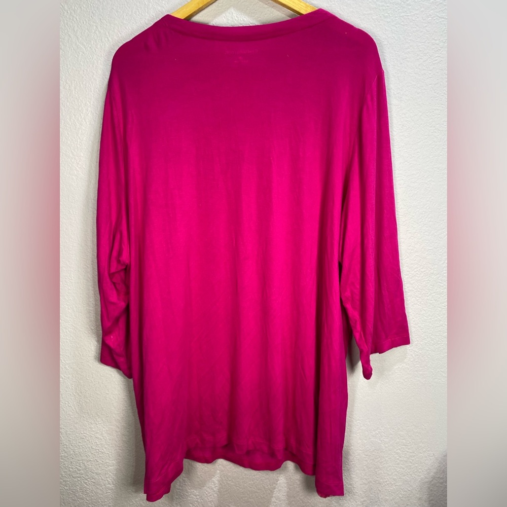 Croft & Barrow 3X Fuchsia Lace Front 3/4 Sleeve Stretch Top Plus Size - Picture 2 of 5